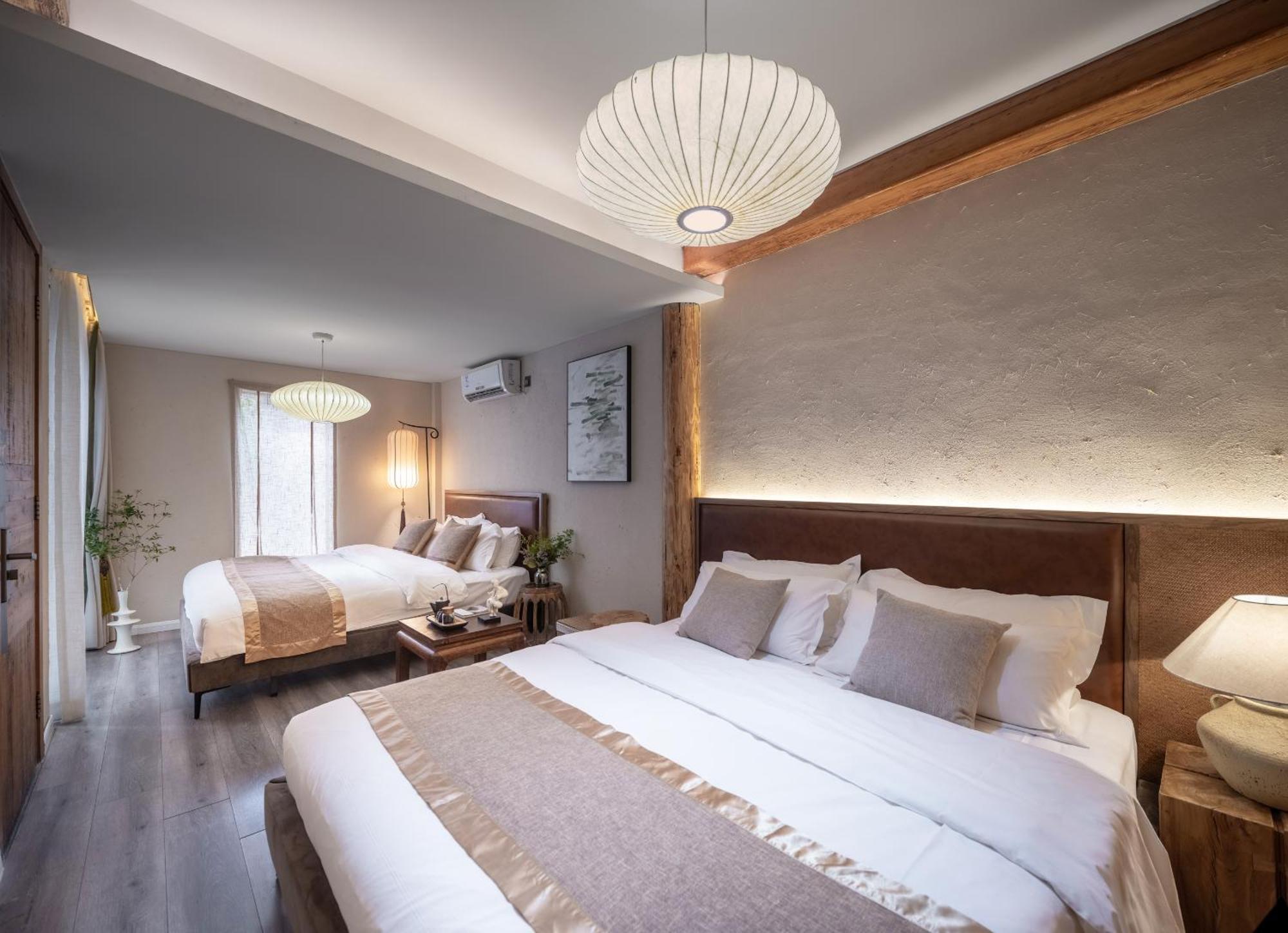 Le Zai Nan Luo Gu Xiang Wang Fu Jing Forbidden Courtyard Hotel&free Laundry Service&free Coffee &paid Dumpling Experience Service 4*