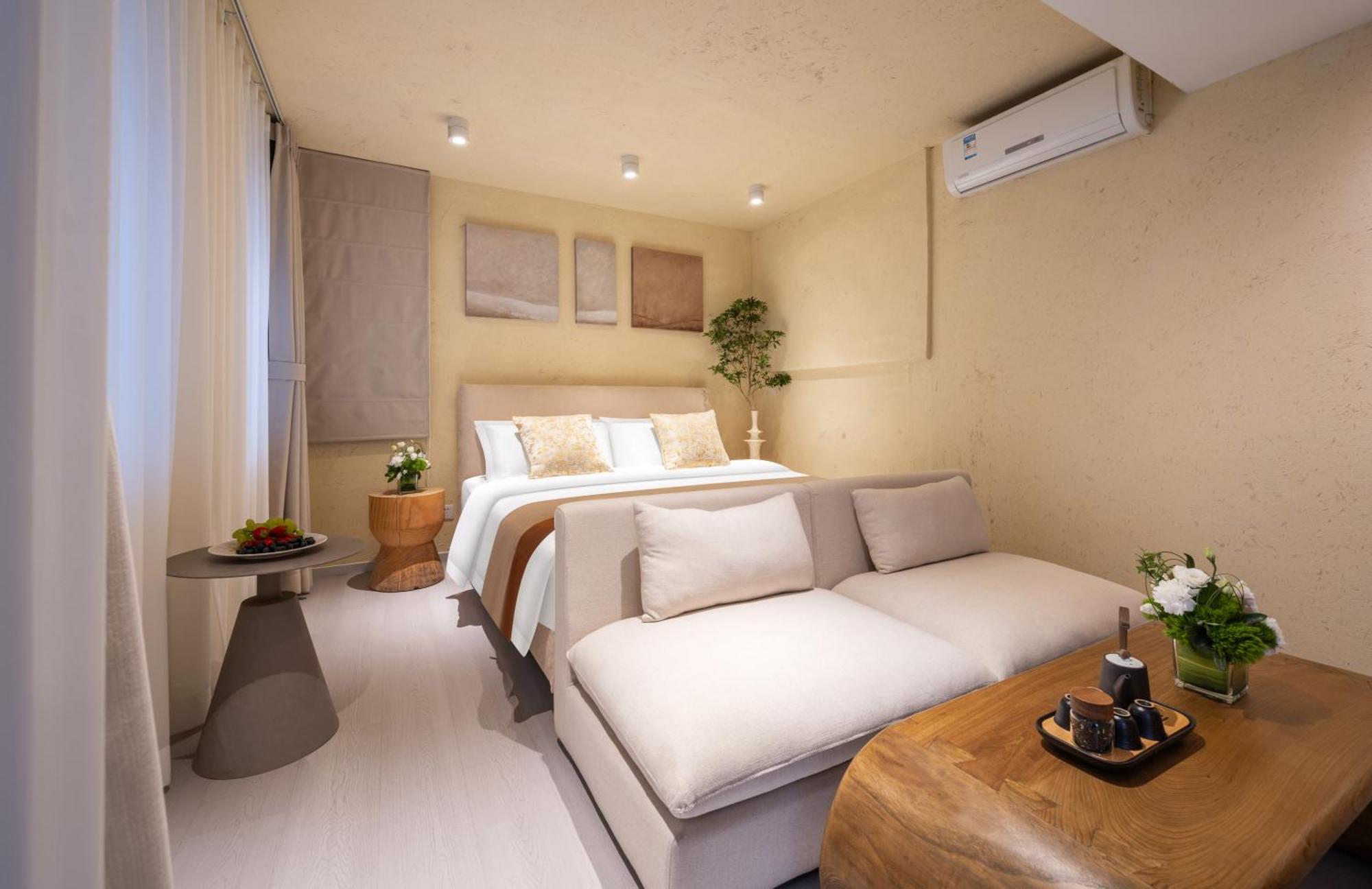 Hotel Le Zai Nan Luo Gu Xiang Wang Fu Jing Forbidden Courtyard Hotel&free Laundry Service&free Coffee &paid Dumpling Experience Service Beijing
